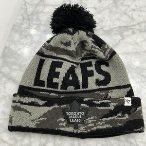 Toronto Maple Leafs Black Camo Knit Beanie